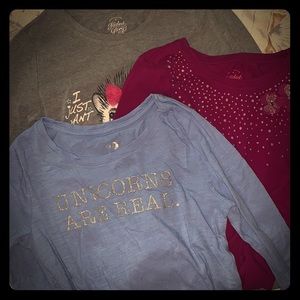 Excellent condition girls sz 7-8 long sleeve Tees